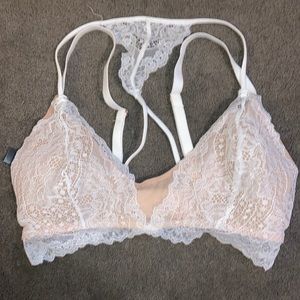 NWT Tell Tale lacy bra